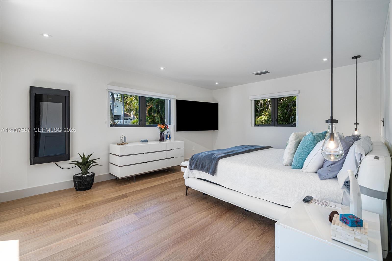 CORAL BAY SEC C - Residential