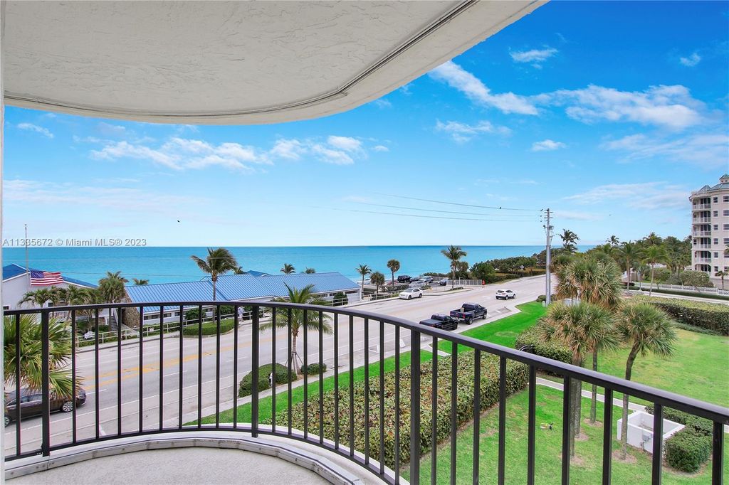 Photo of 1300 S Highway A1a #402, Jupiter, FL 33477 (MLS # A11335672)