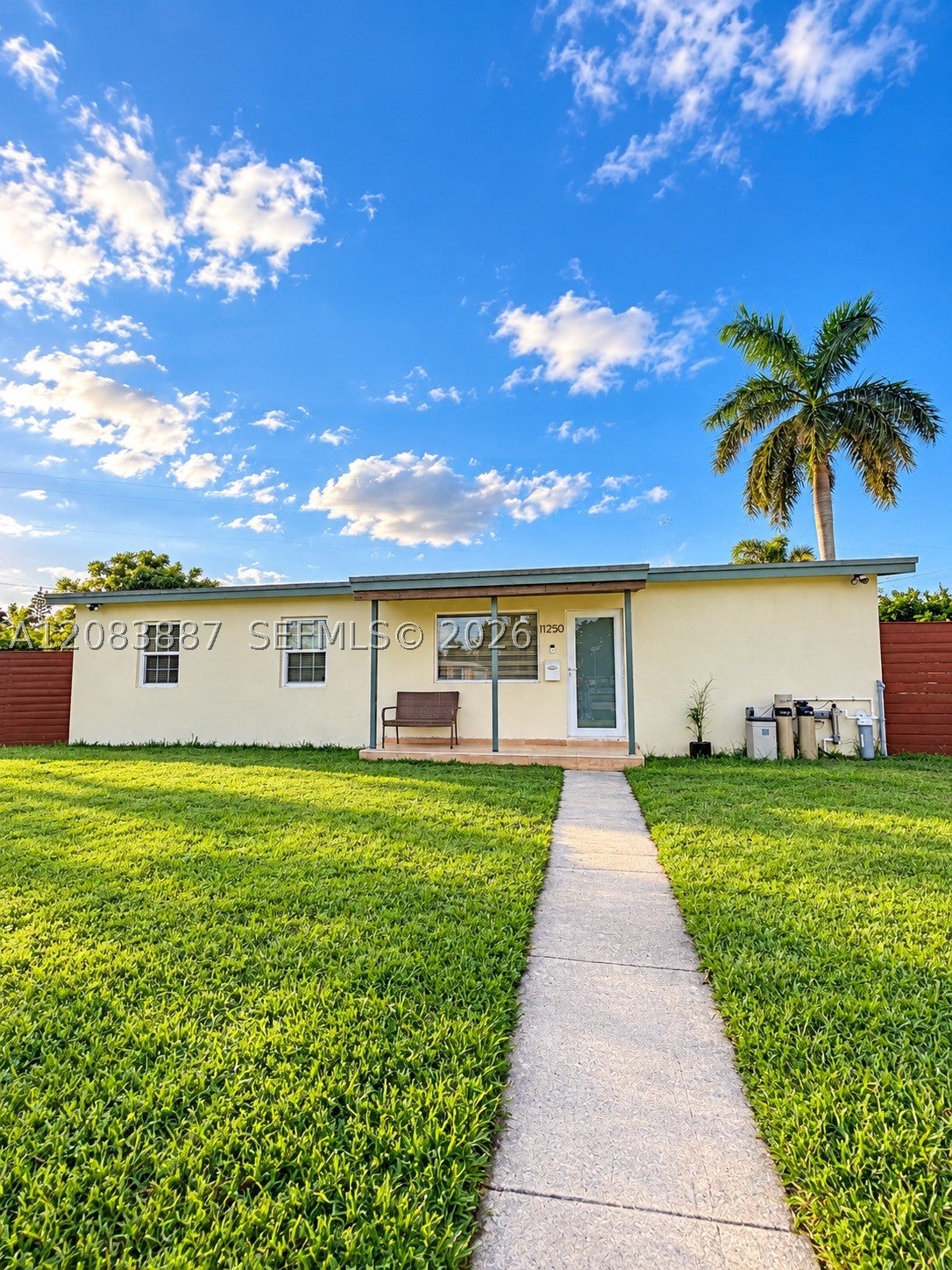 11250 SW 46th St
