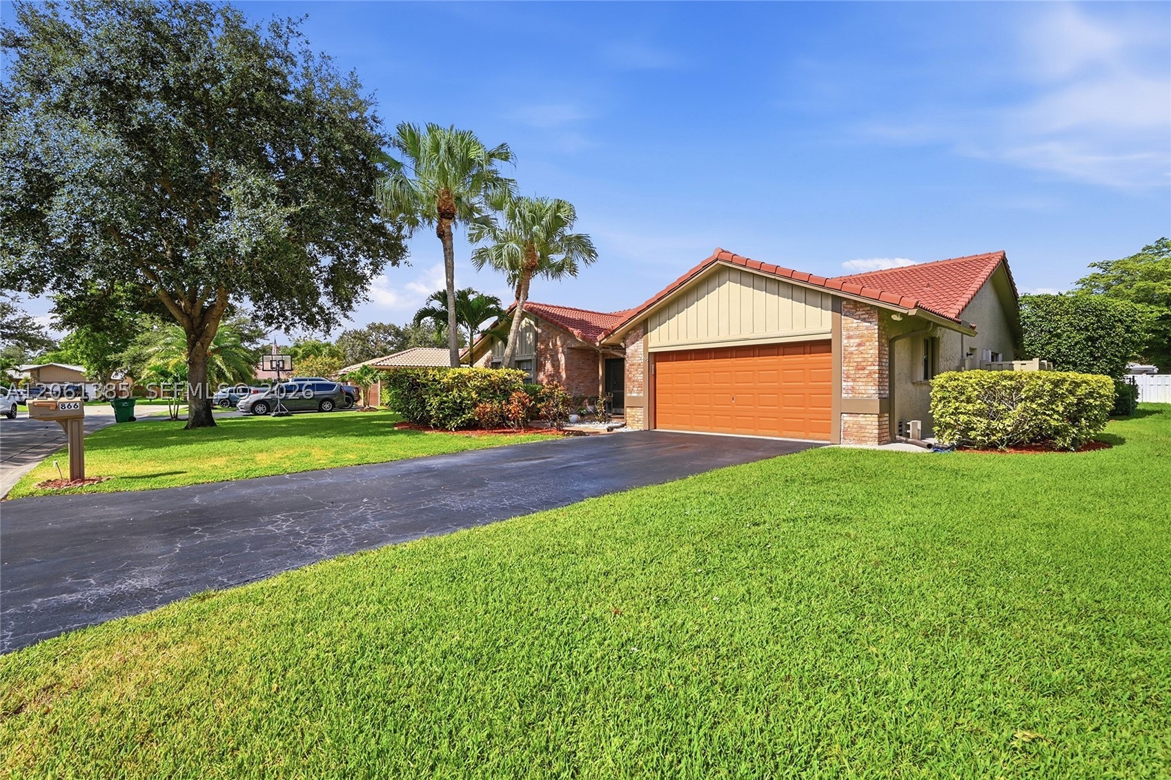 866 NW 110th Ave