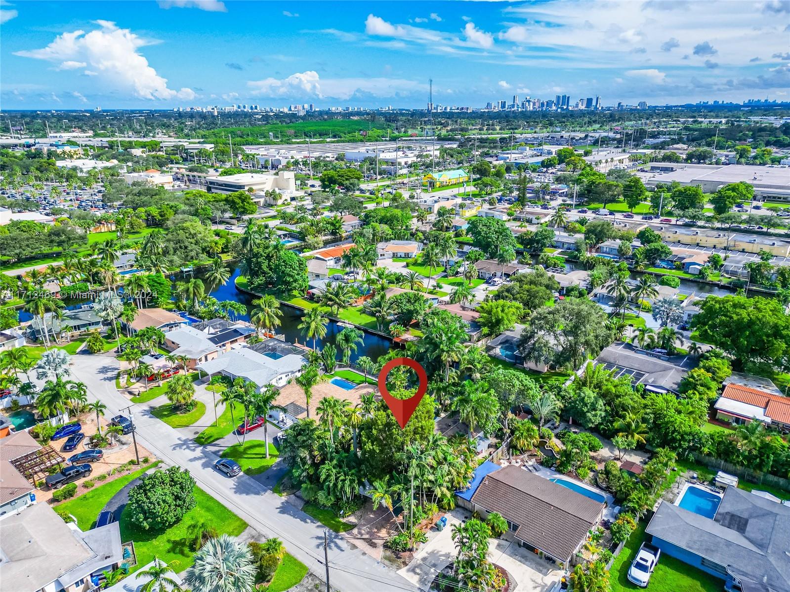 1930 NW 32nd Ct