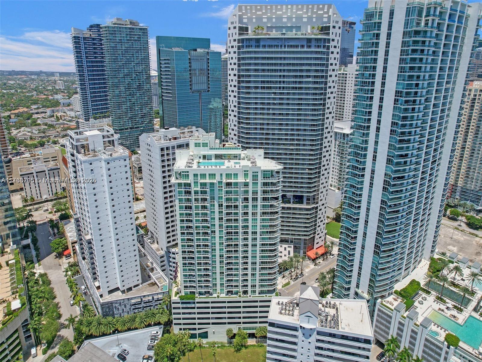 Emerald at Brickell - Residential
