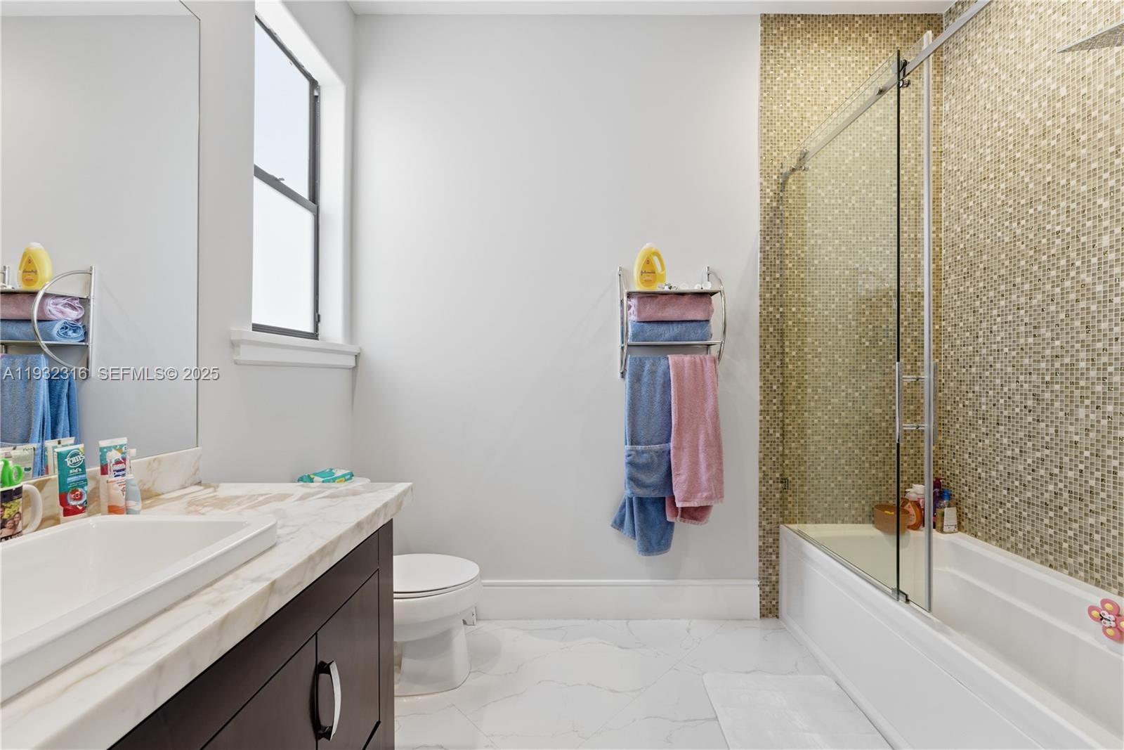 MANSIONS AT SION - Residential