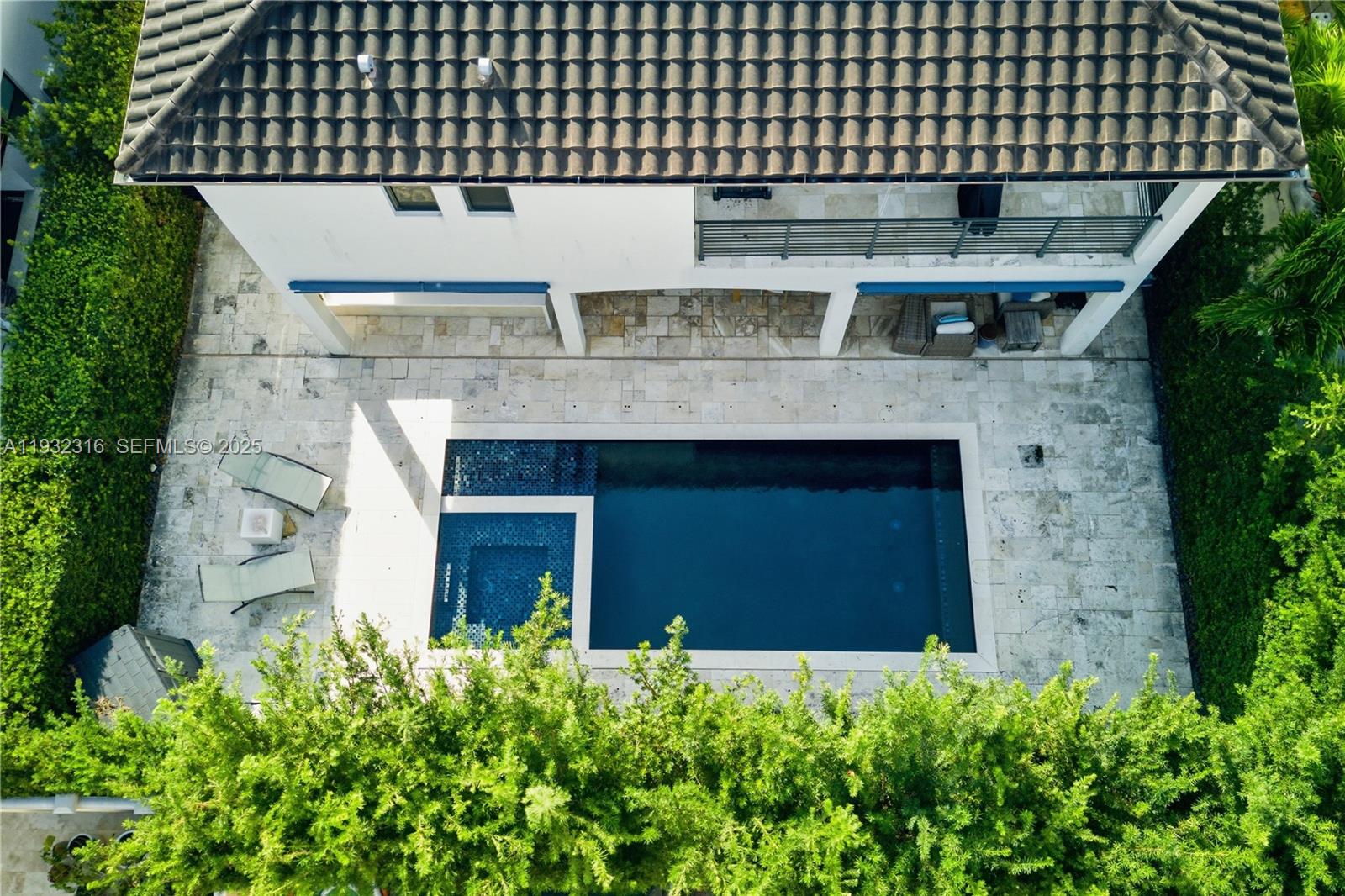 MANSIONS AT SION - Residential