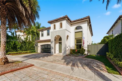 Photo of 14461 SW 22nd Ter, Miami, FL 33175 (MLS # A11932316)