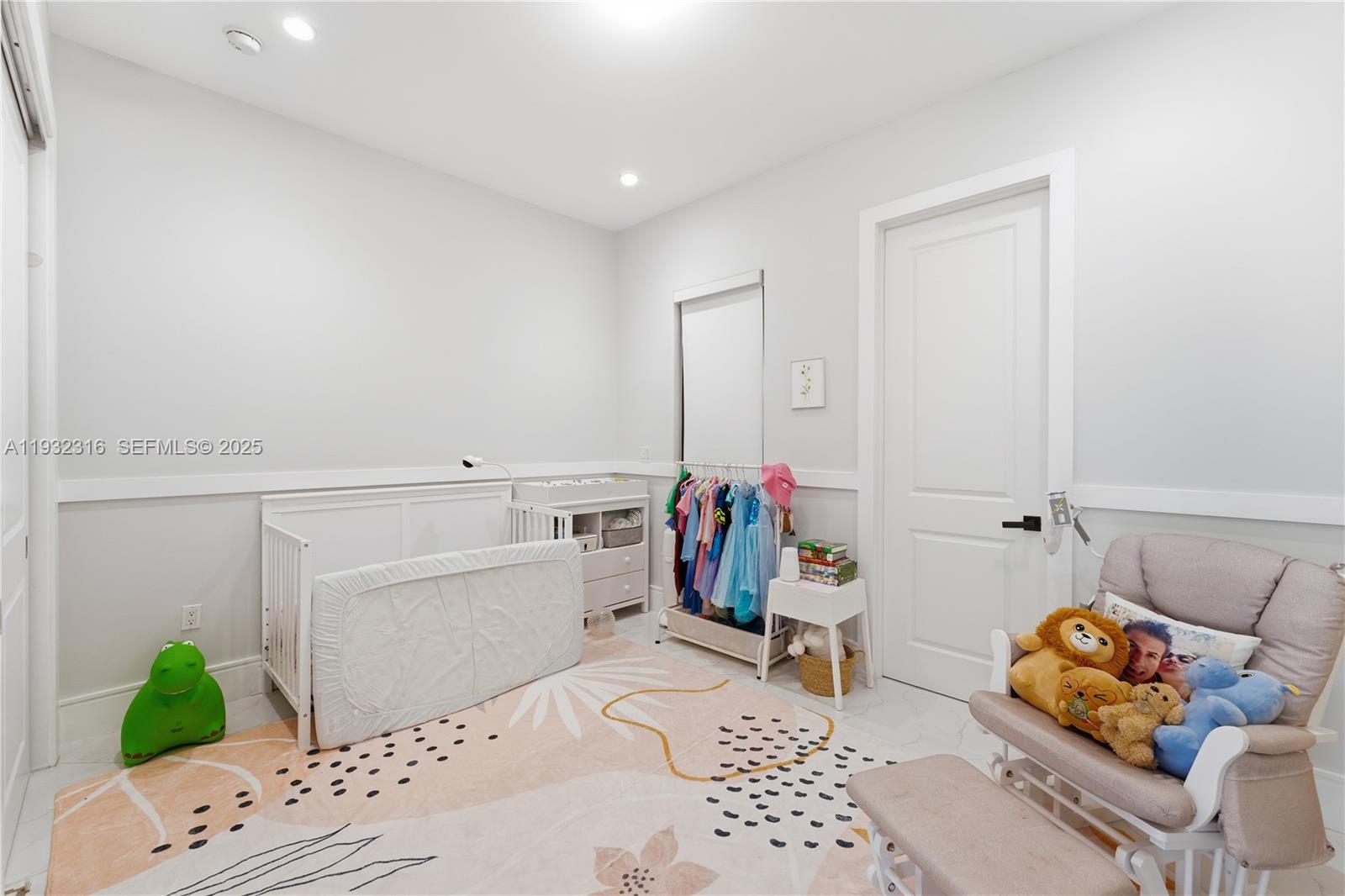 MANSIONS AT SION - Residential