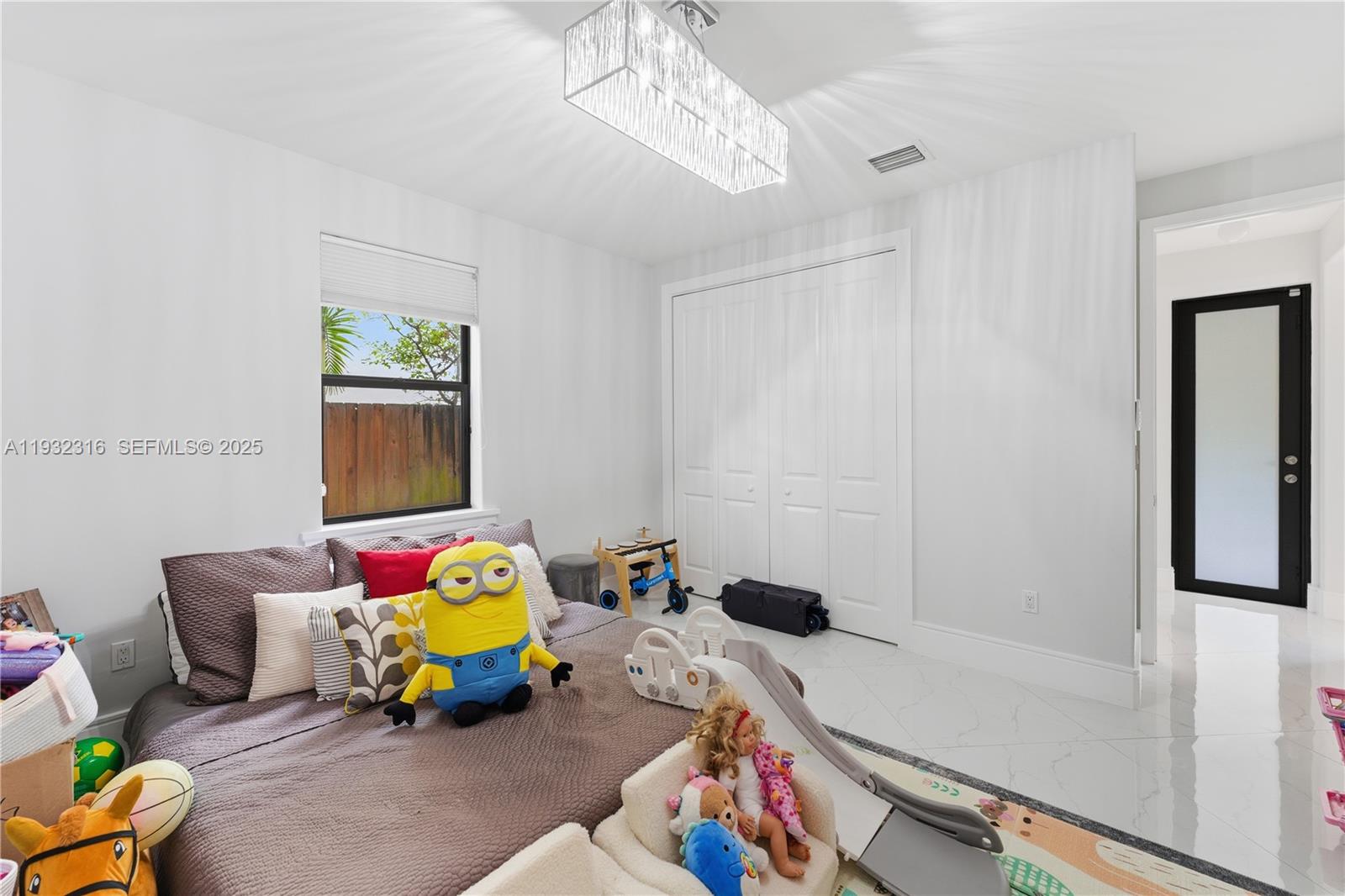 MANSIONS AT SION - Residential