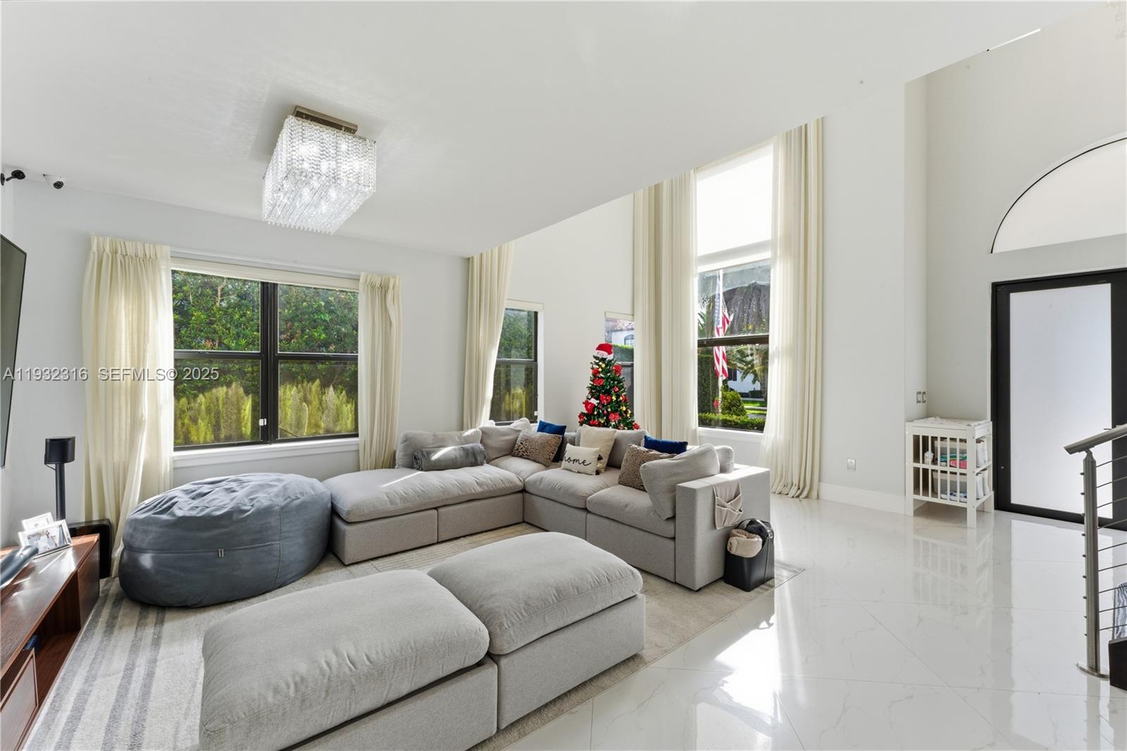 MANSIONS AT SION - Residential