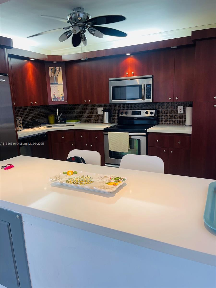 COMMODORE PLAZA CONDO - Residential Lease