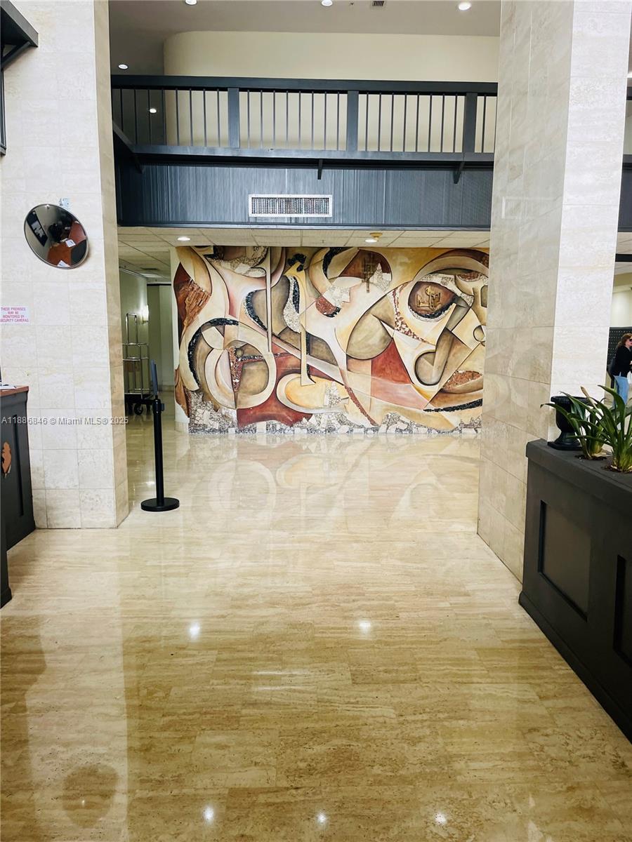 COMMODORE PLAZA CONDO - Residential Lease