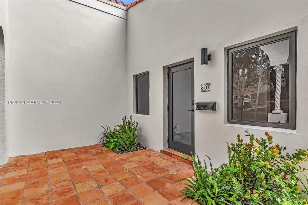 CORAL GABLES GRANADA SEC - Residential