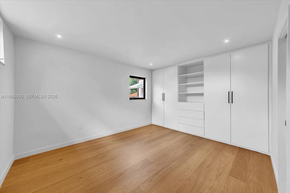 CORAL GABLES GRANADA SEC - Residential