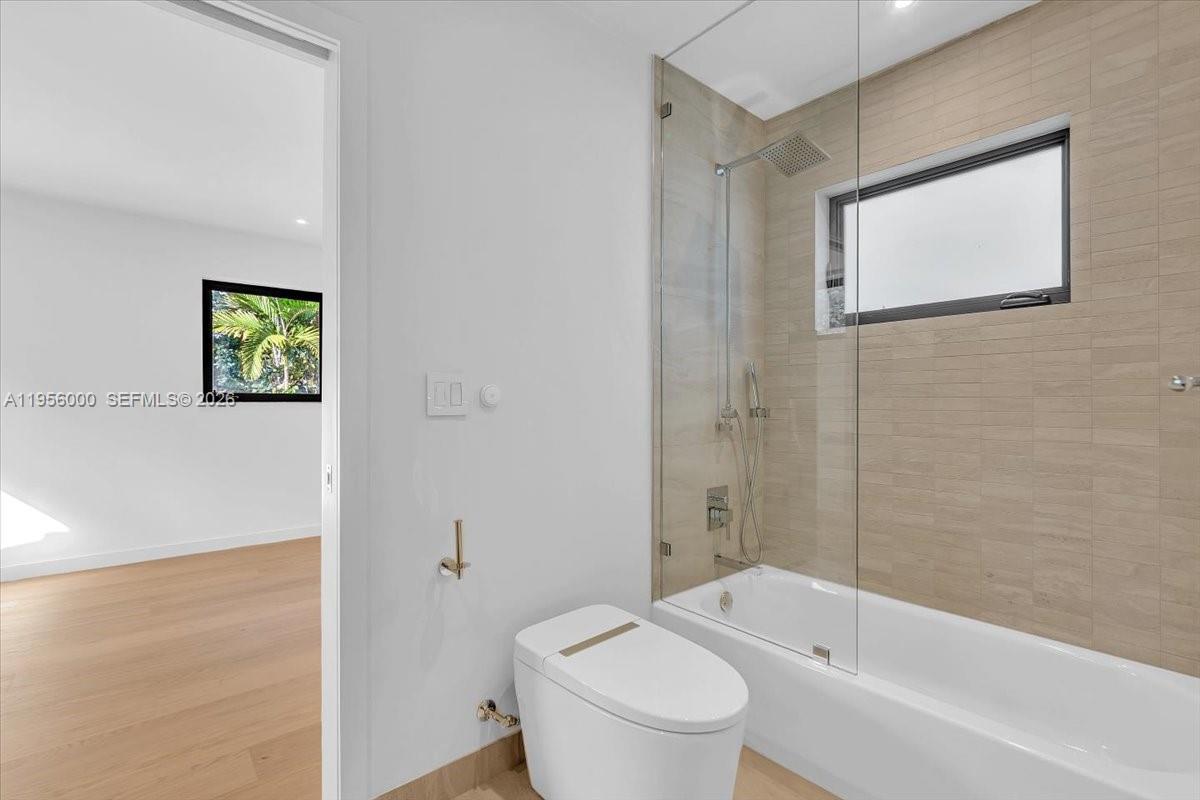 CORAL GABLES GRANADA SEC - Residential