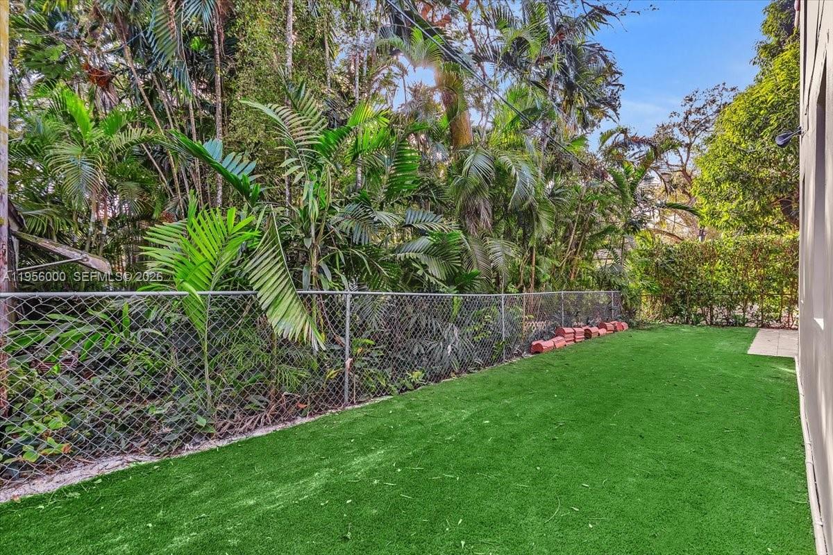 CORAL GABLES GRANADA SEC - Residential