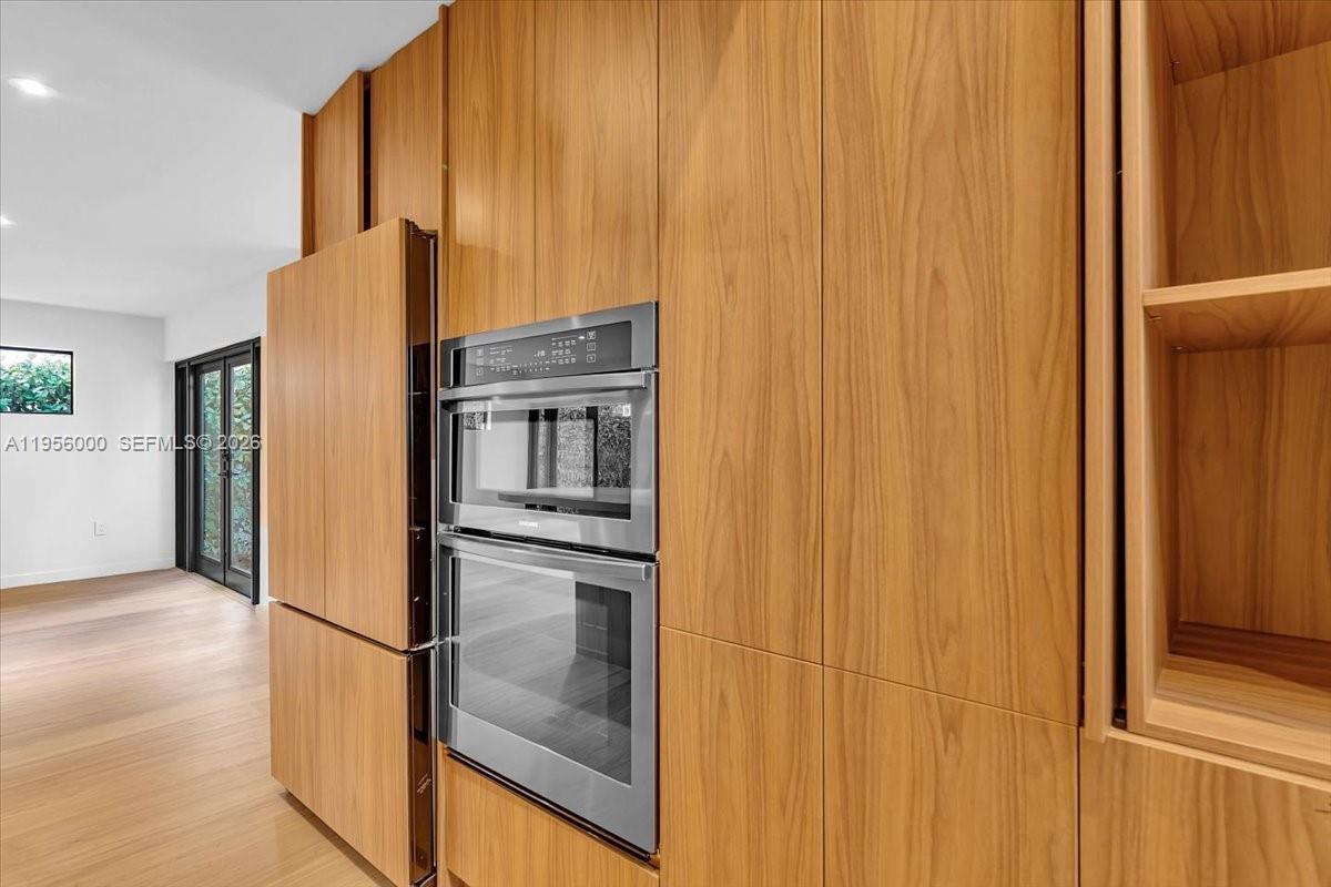 CORAL GABLES GRANADA SEC - Residential