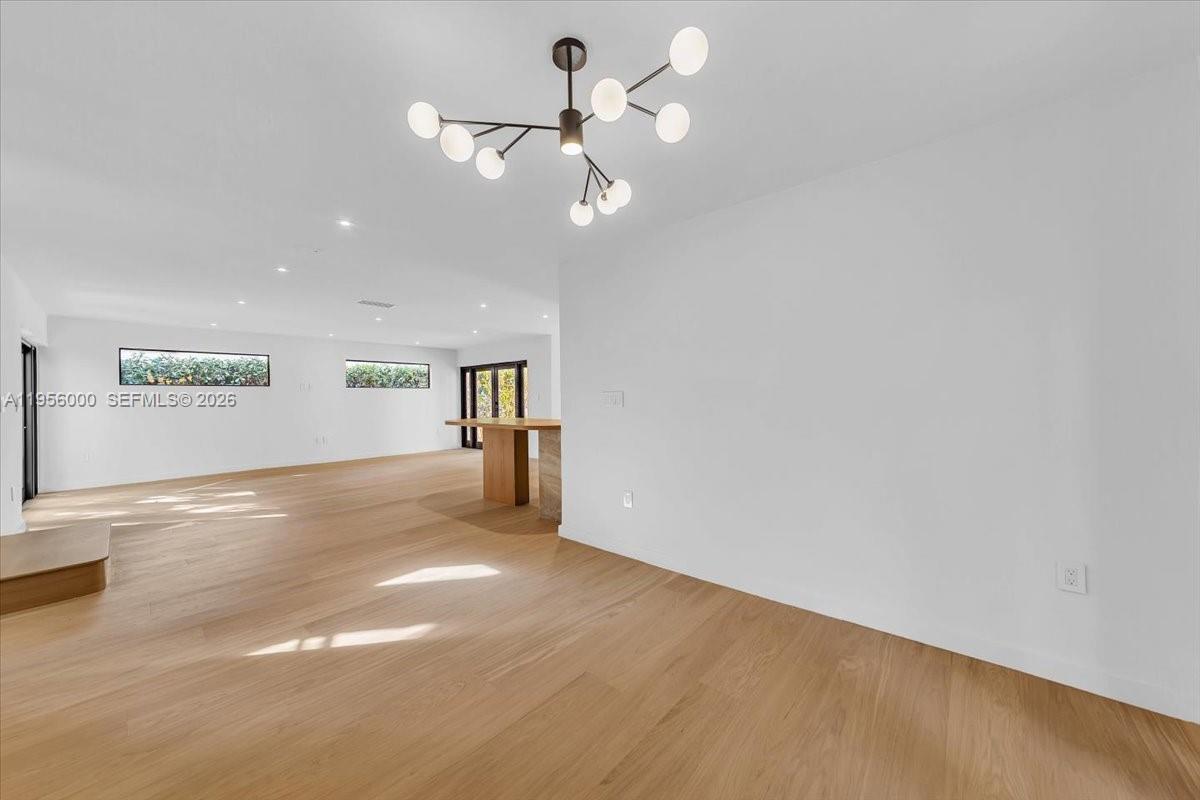 CORAL GABLES GRANADA SEC - Residential