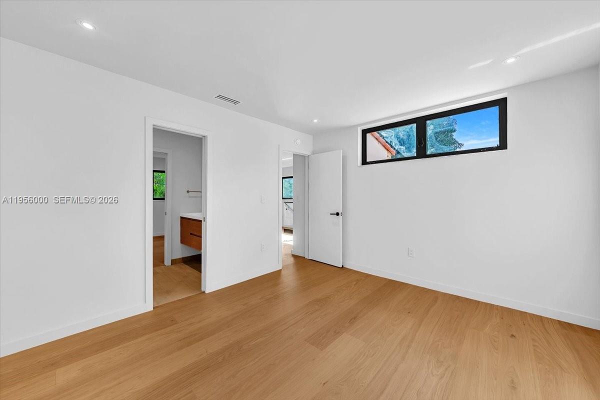 CORAL GABLES GRANADA SEC - Residential