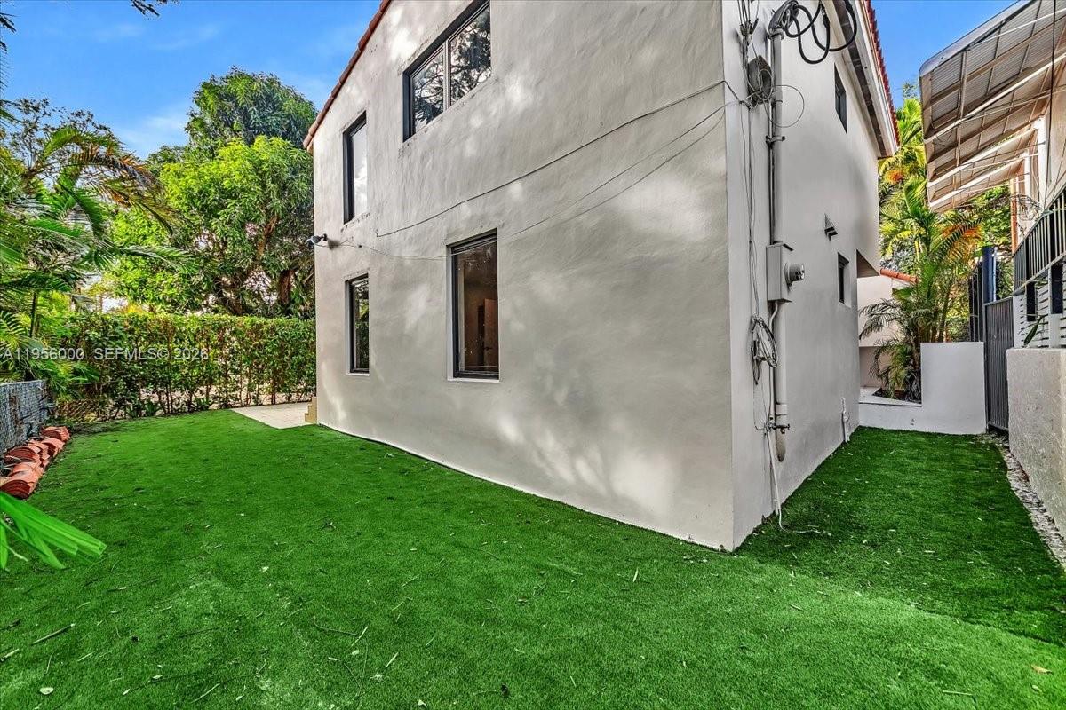 CORAL GABLES GRANADA SEC - Residential