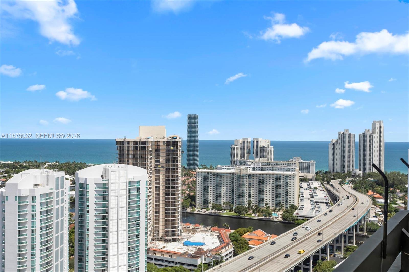 MYSTIC POINTE TOWER 400 C - Residential