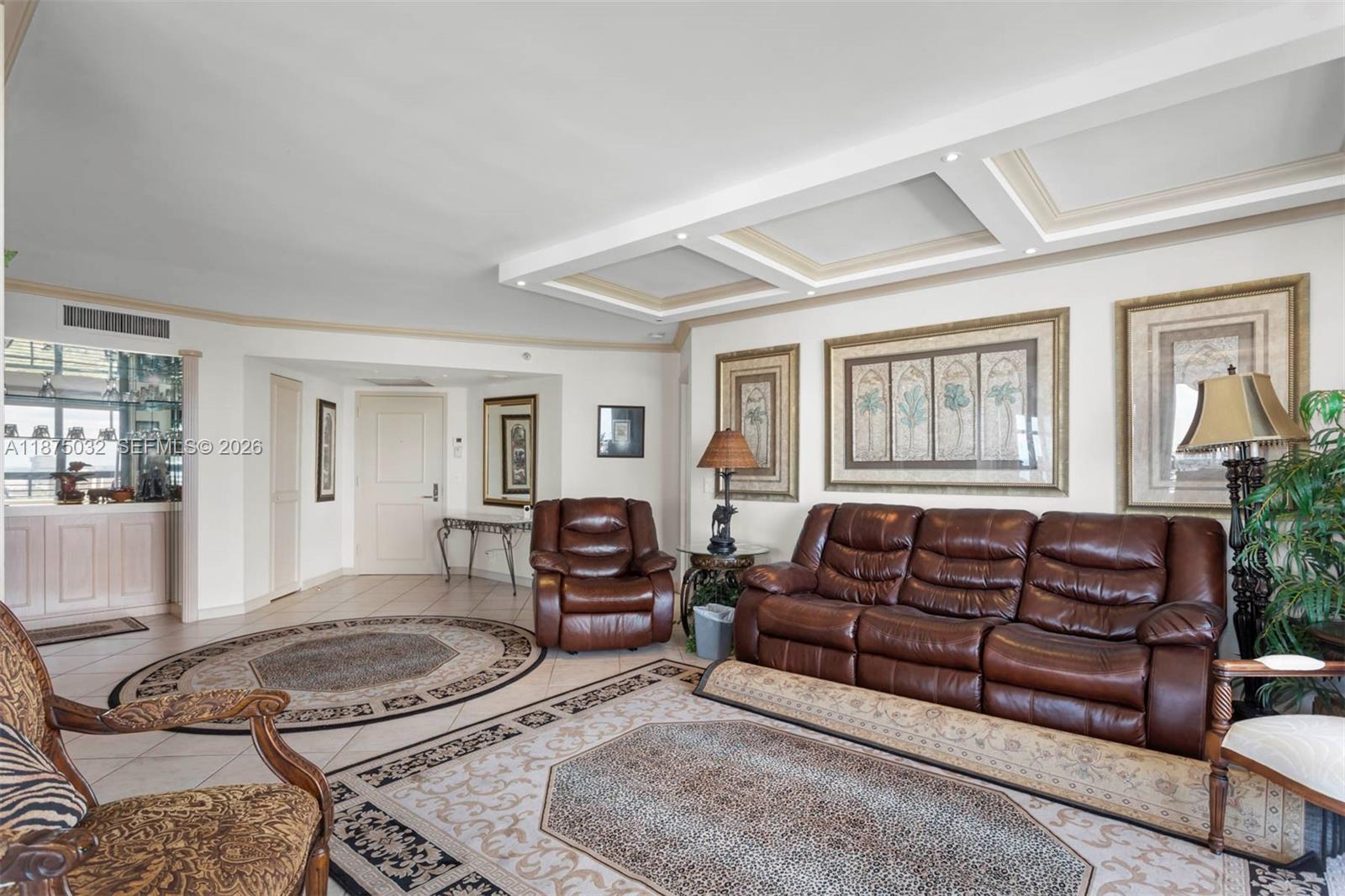 MYSTIC POINTE TOWER 400 C - Residential