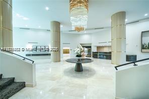 MYSTIC POINTE TOWER 400 C - Residential