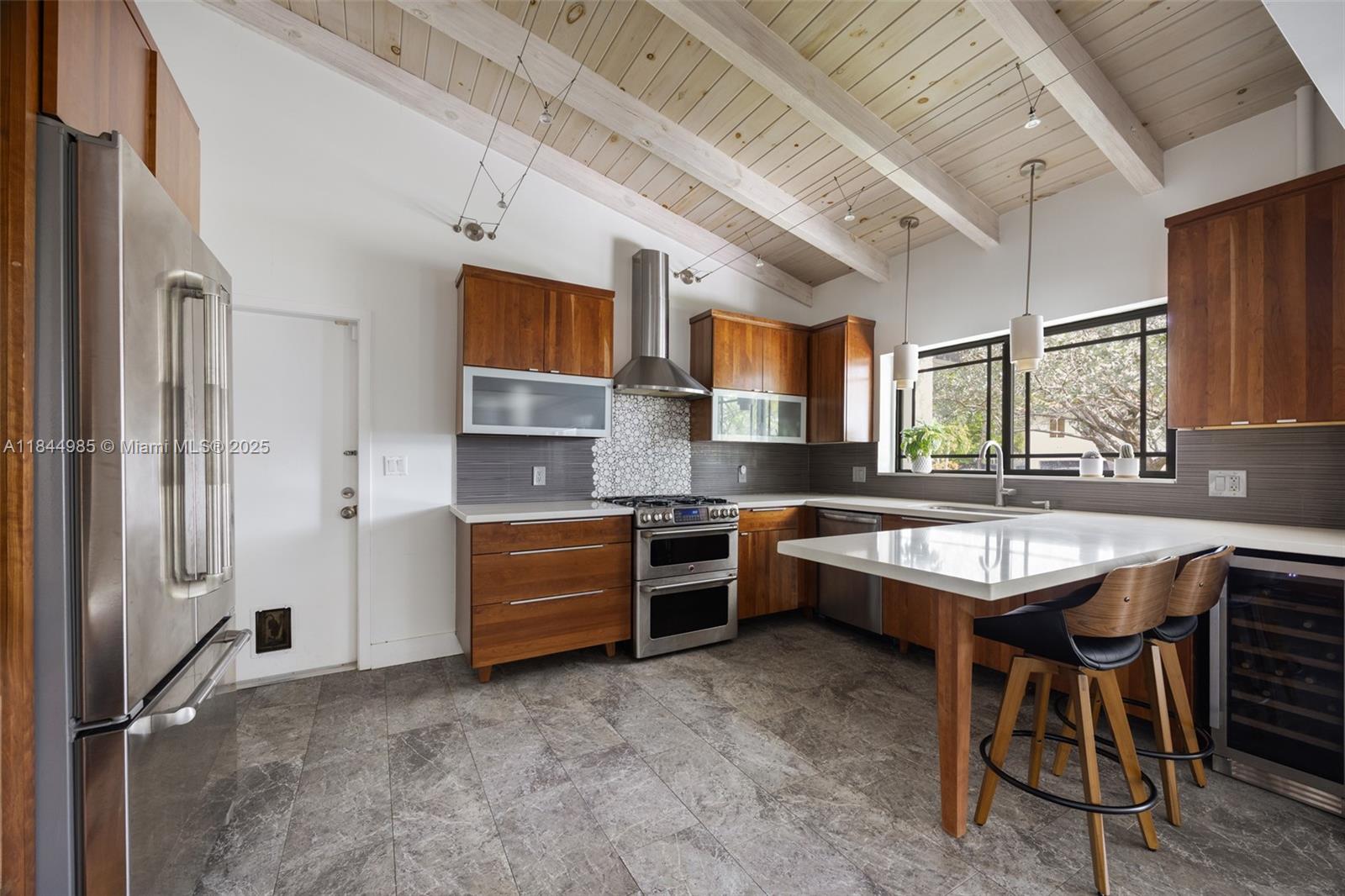 DAVIS HARBOR RESUB PB 47-6 - Residential