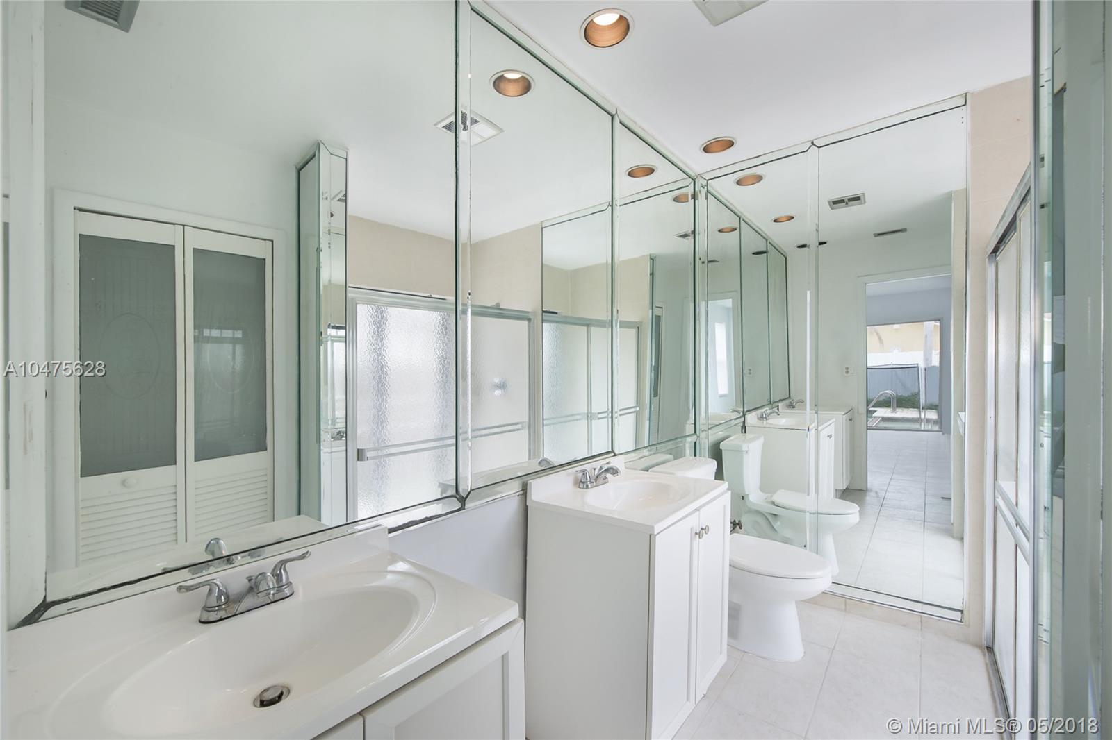 CARAVEL COUNTRY - Residential