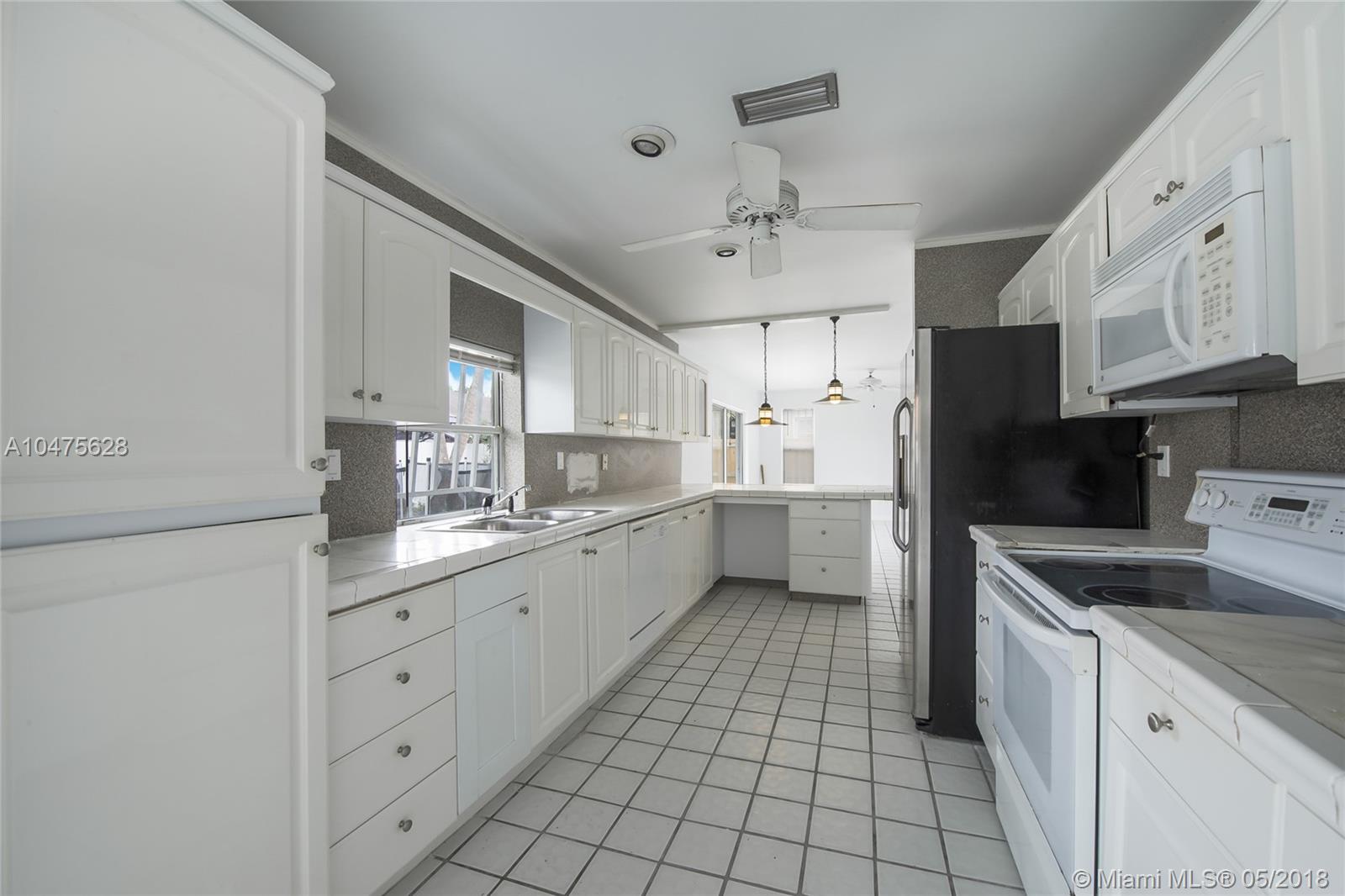 CARAVEL COUNTRY - Residential