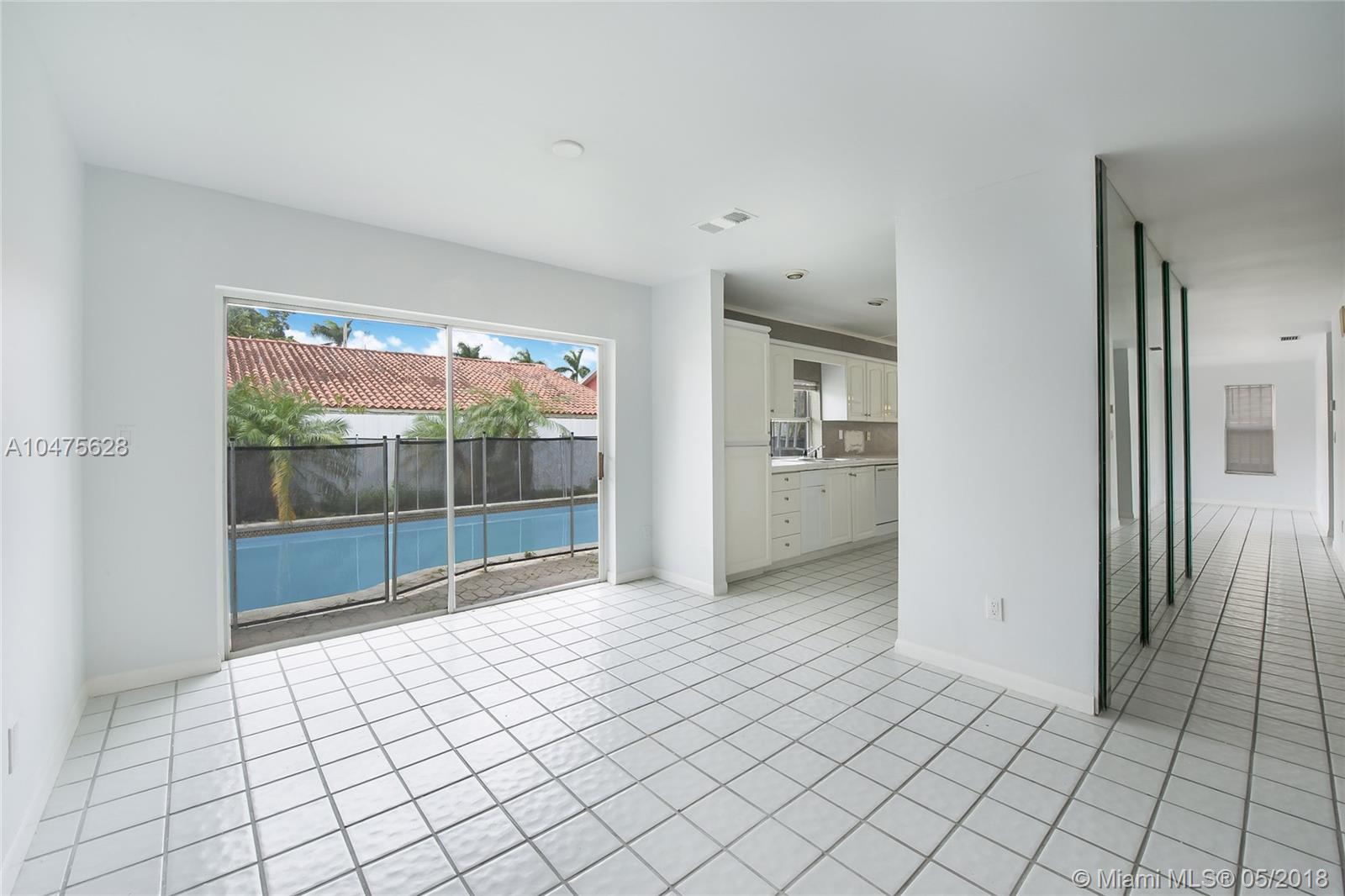 CARAVEL COUNTRY - Residential