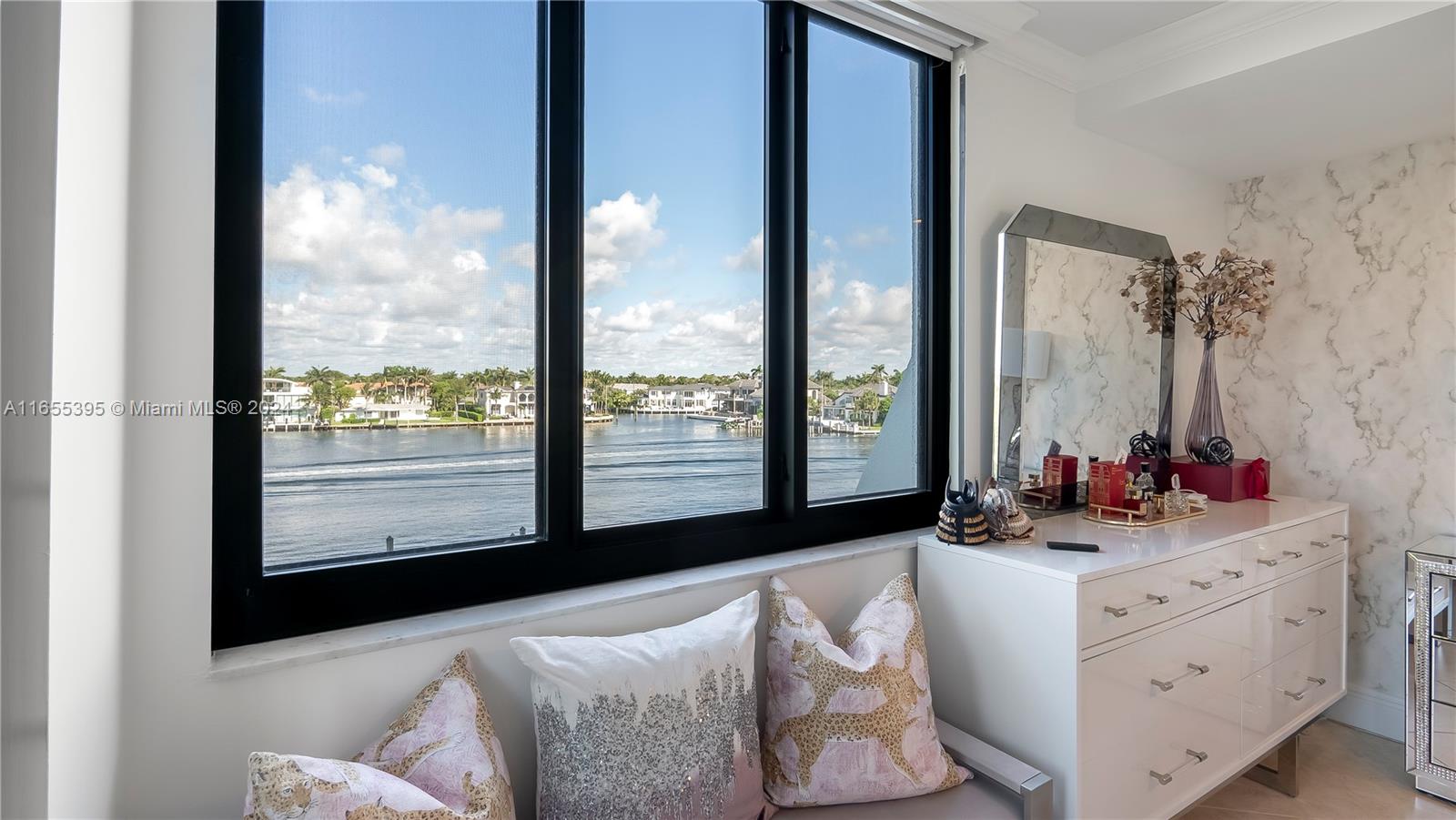 CORONADO AT HIGHLAND BEAC - Residential