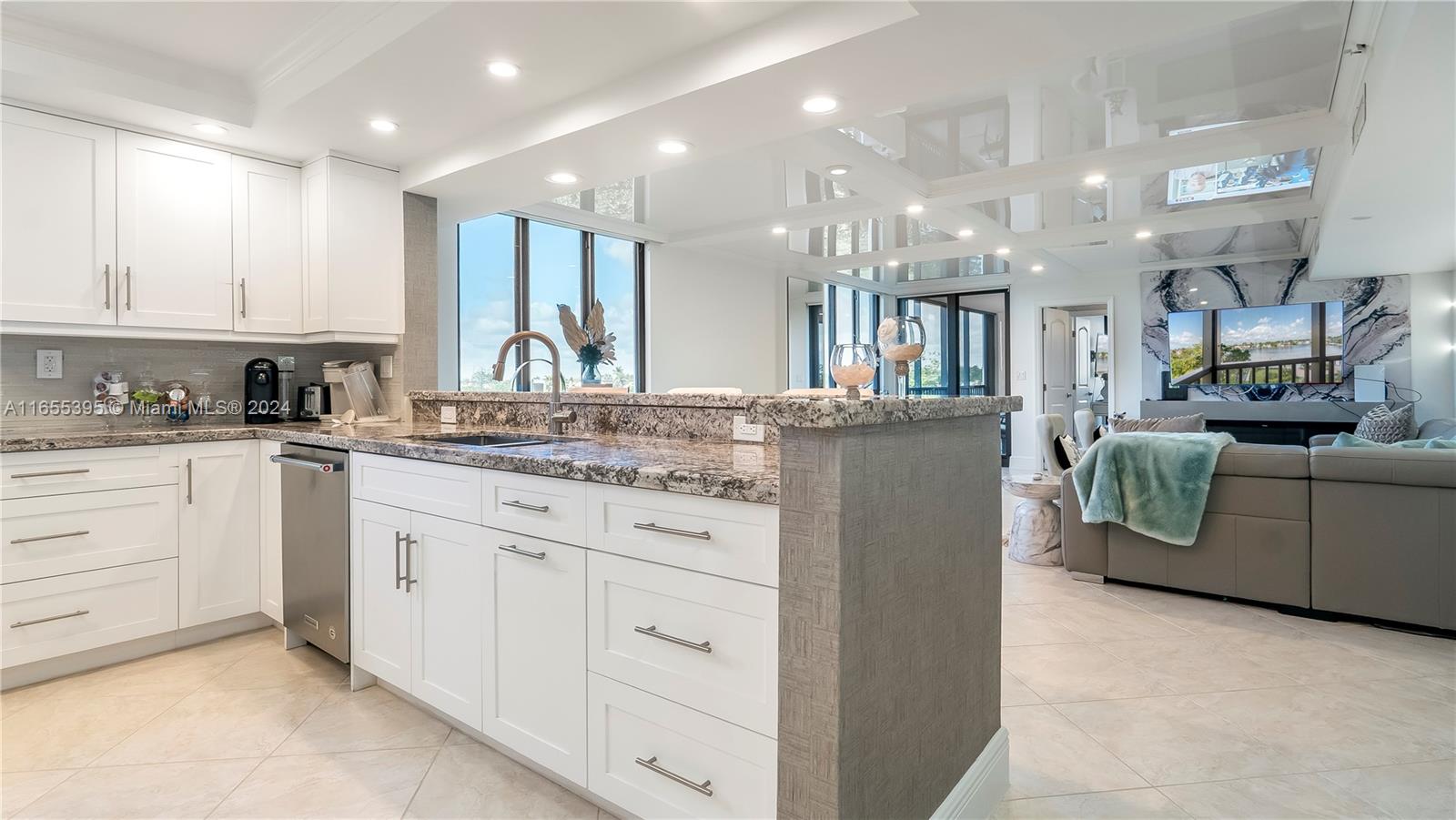 CORONADO AT HIGHLAND BEAC - Residential