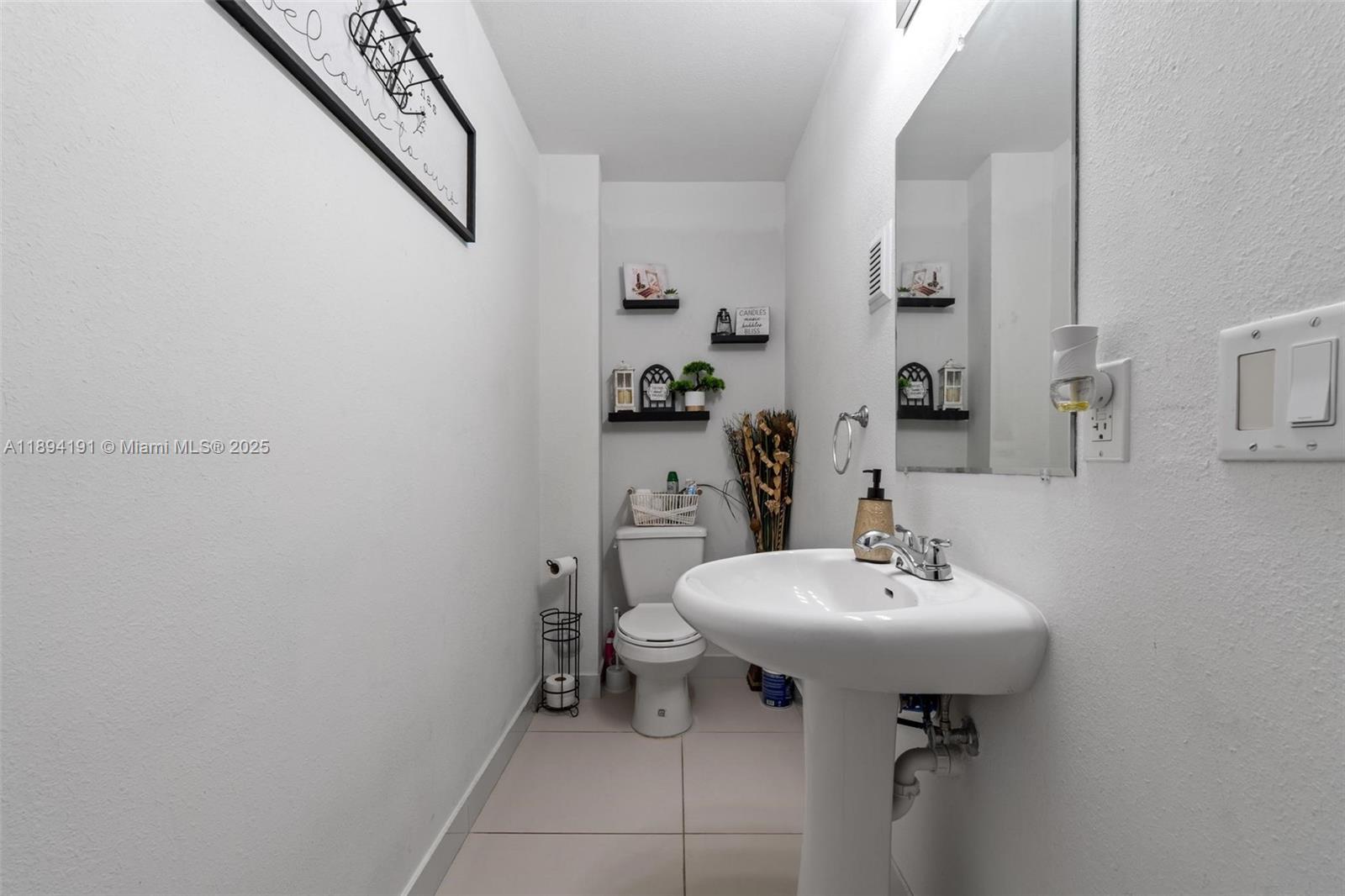 VITTORIA GARDENS - Residential Lease