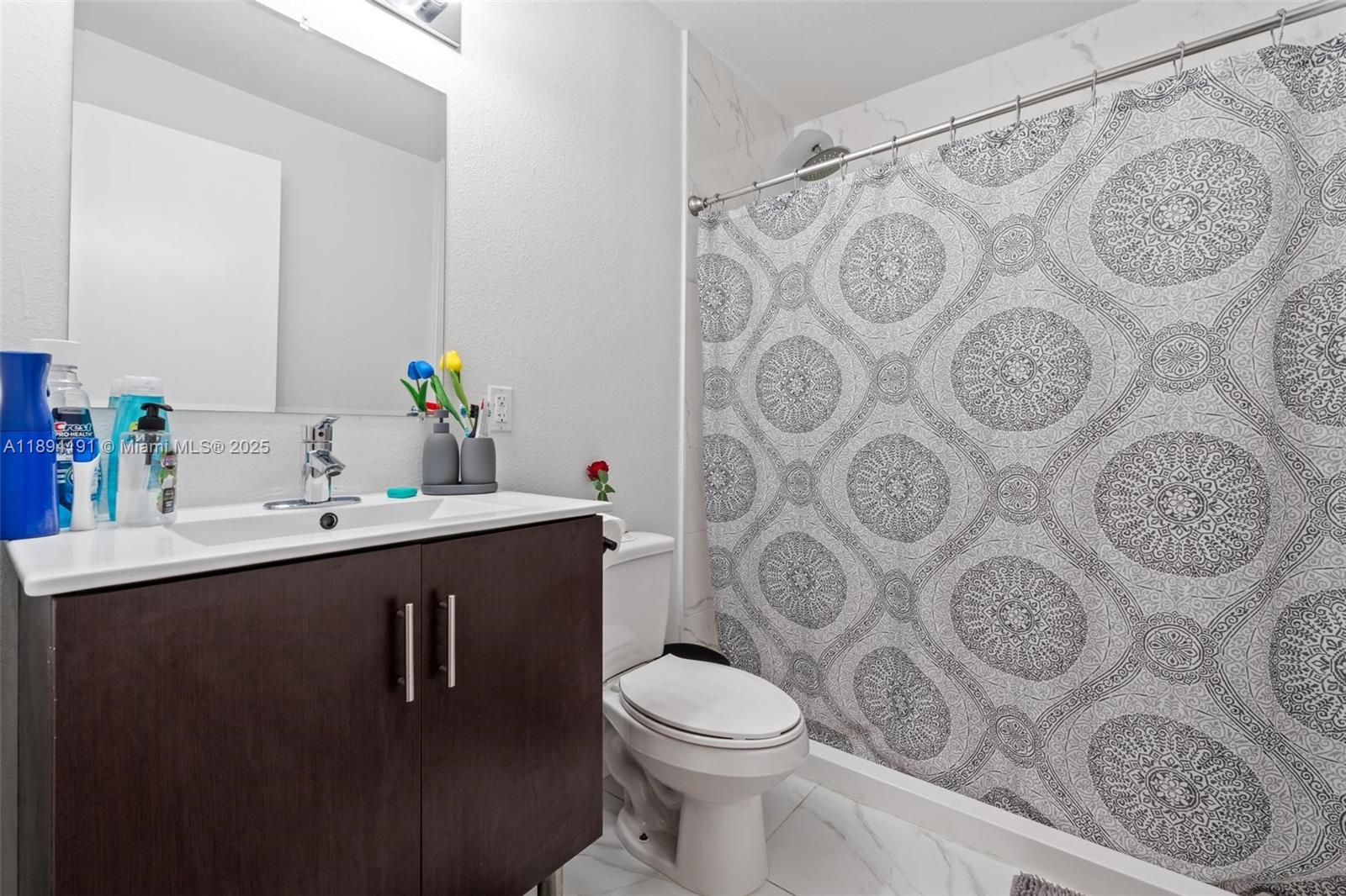 VITTORIA GARDENS - Residential Lease