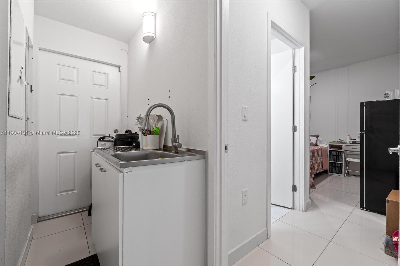 VITTORIA GARDENS - Residential Lease