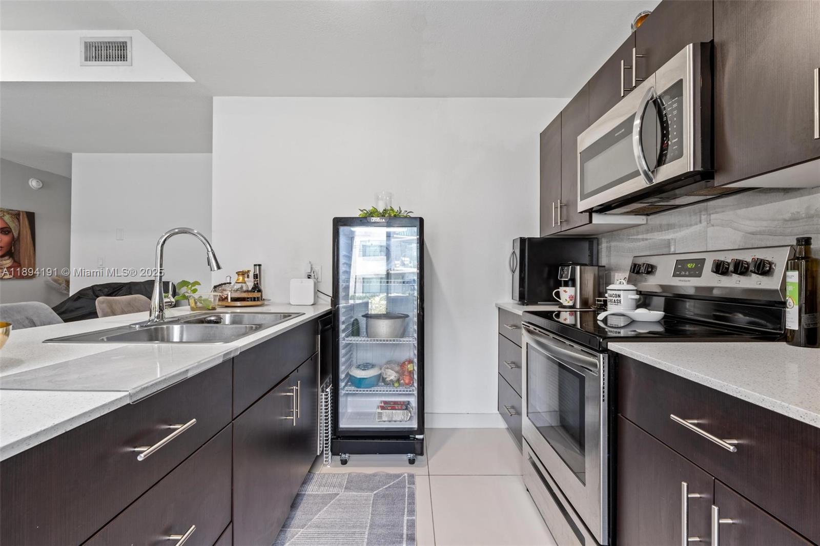 VITTORIA GARDENS - Residential Lease