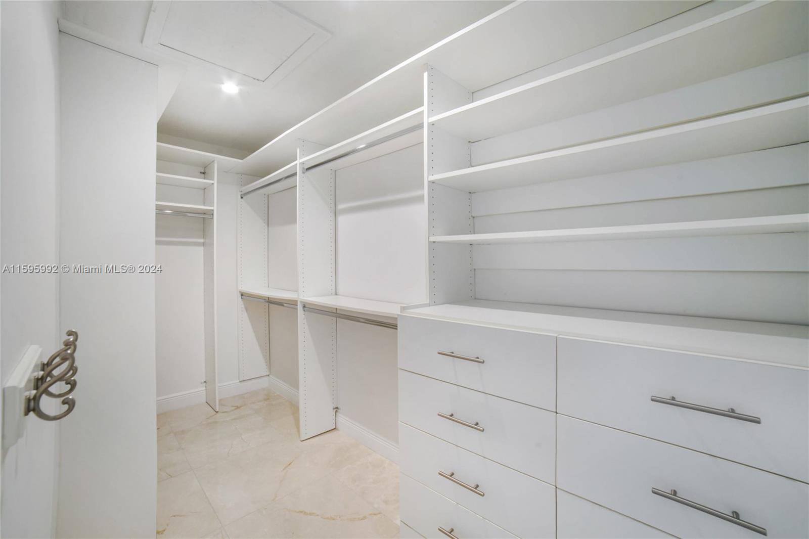 RIVIERA ESTATES 2ND ADDN - Residential Lease