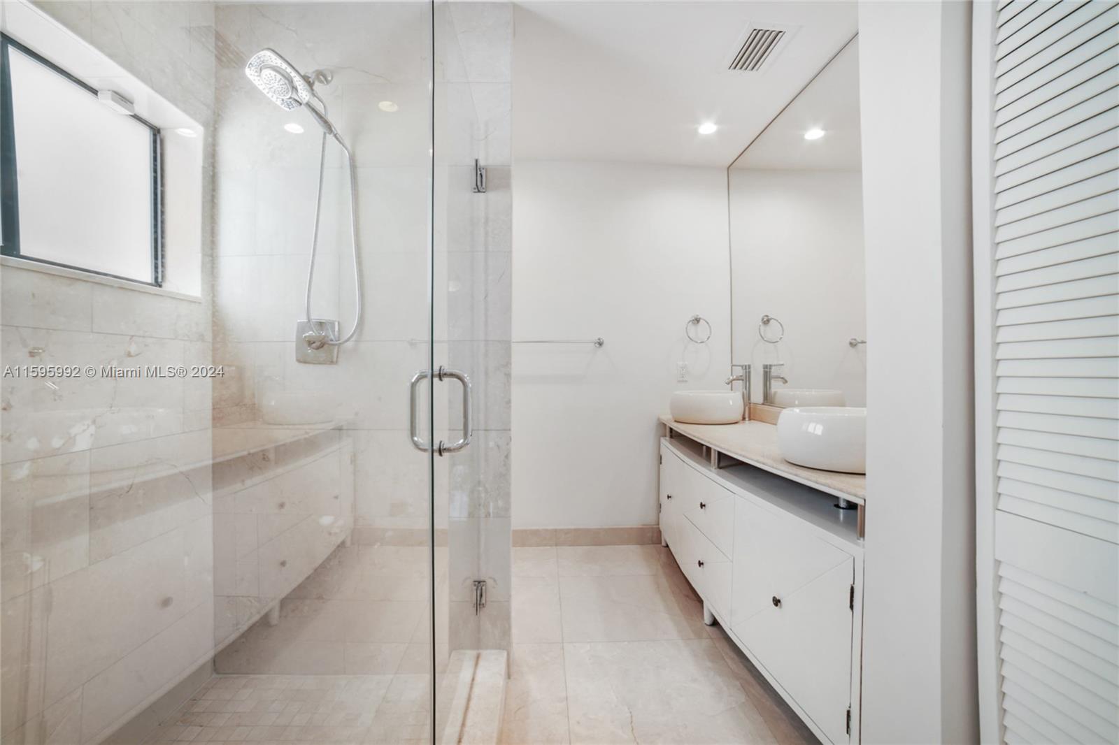 RIVIERA ESTATES 2ND ADDN - Residential Lease