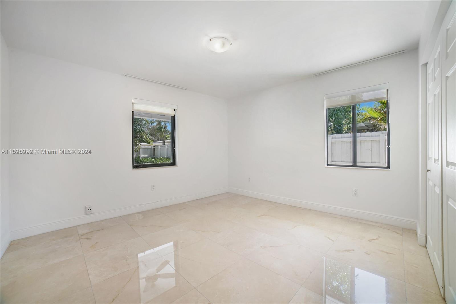 RIVIERA ESTATES 2ND ADDN - Residential Lease