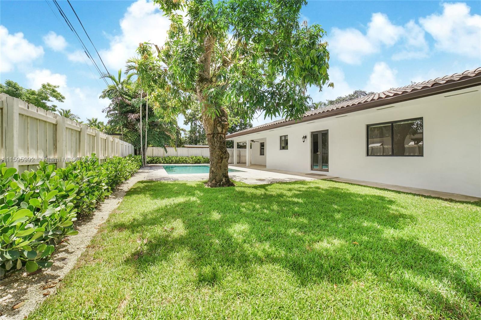 RIVIERA ESTATES 2ND ADDN - Residential Lease