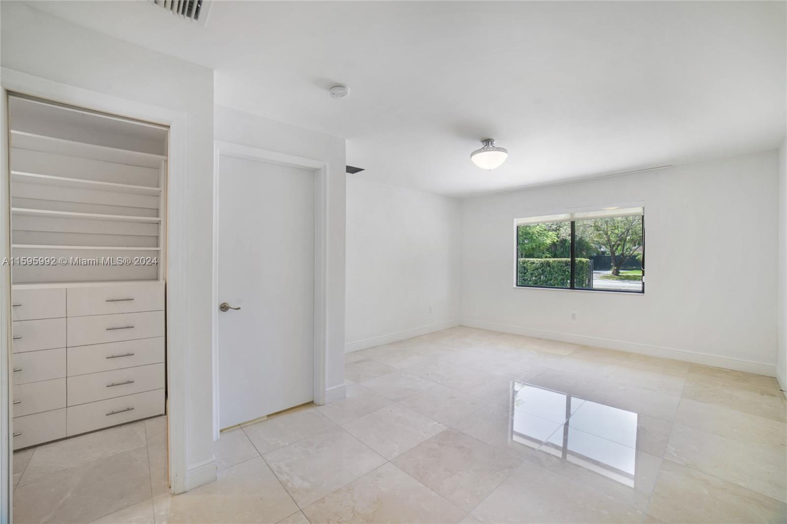 RIVIERA ESTATES 2ND ADDN - Residential Lease