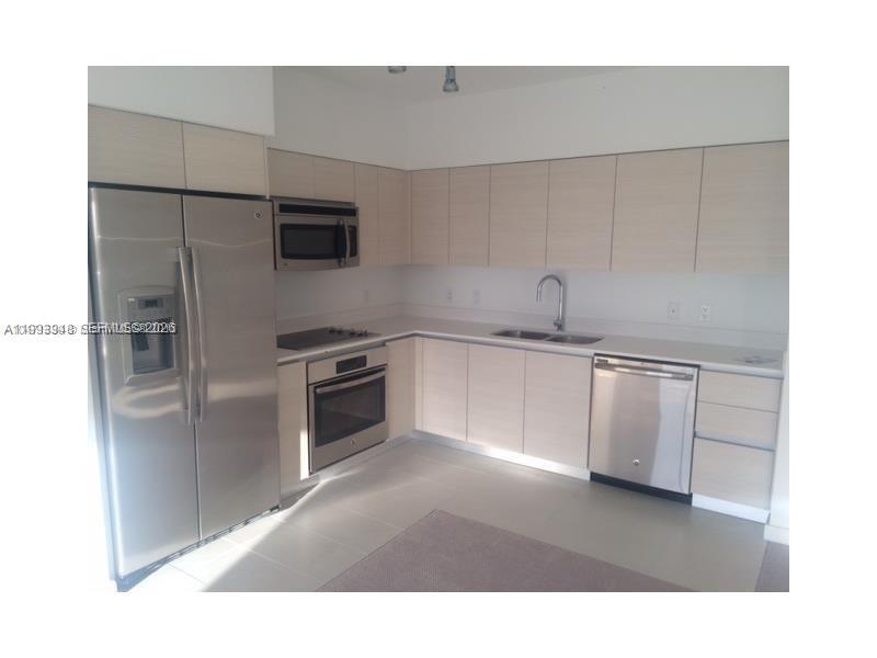 4250 BISCAYNE BOULEVARD C - Residential