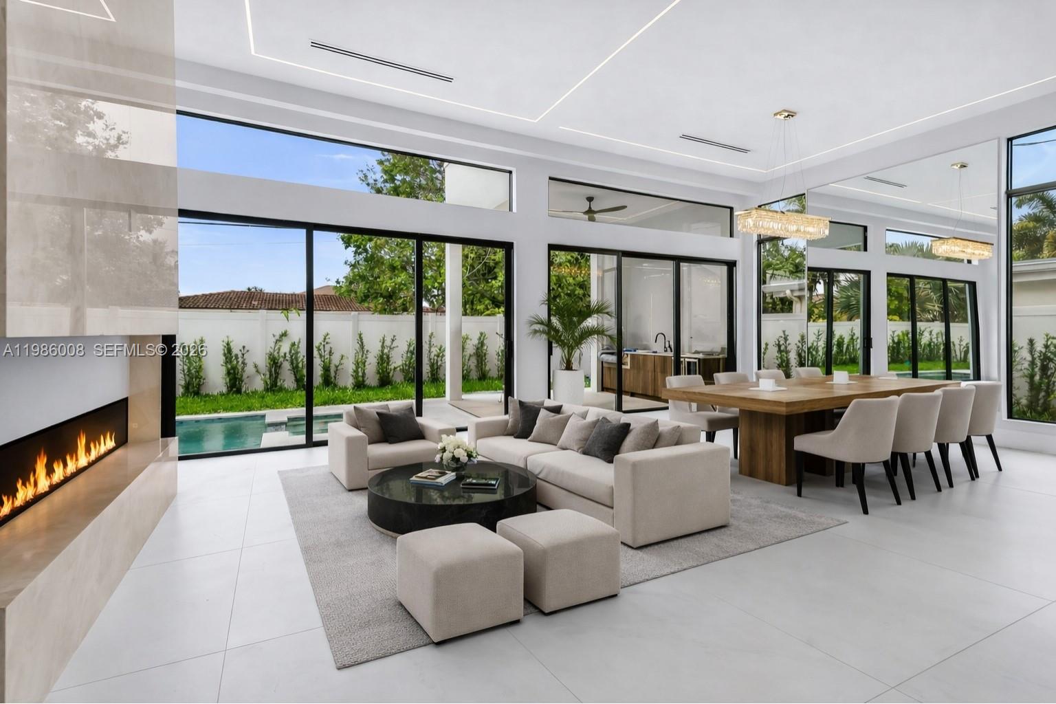 LAKE PLACID - Residential