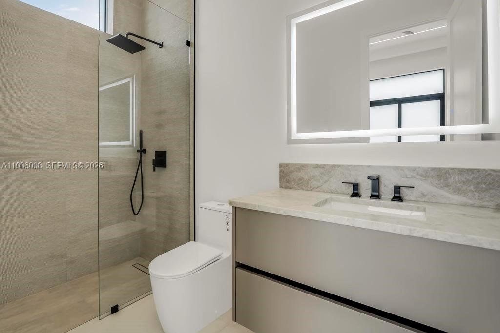 LAKE PLACID - Residential