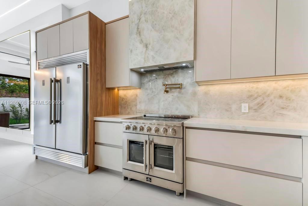 LAKE PLACID - Residential