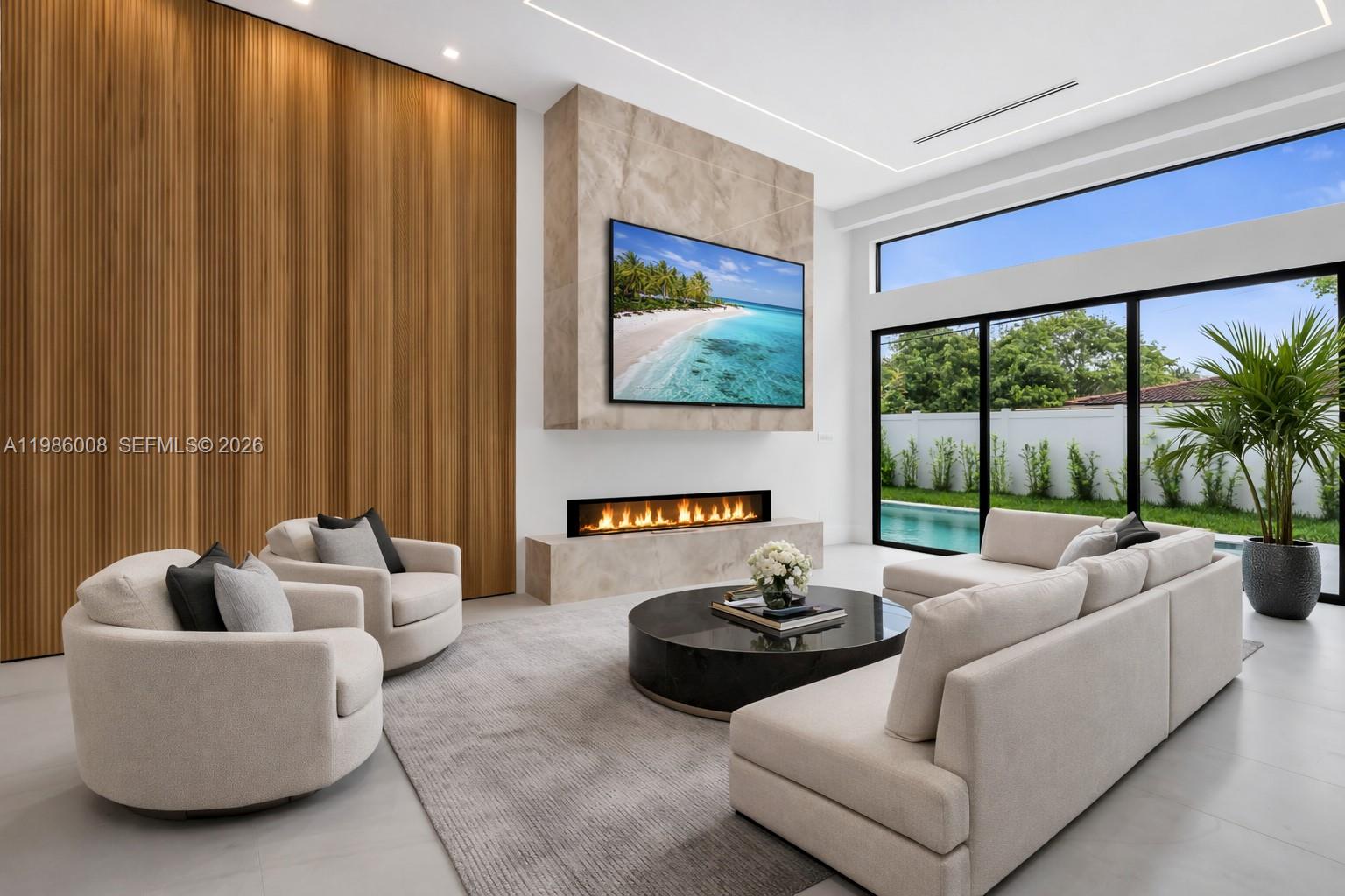 LAKE PLACID - Residential