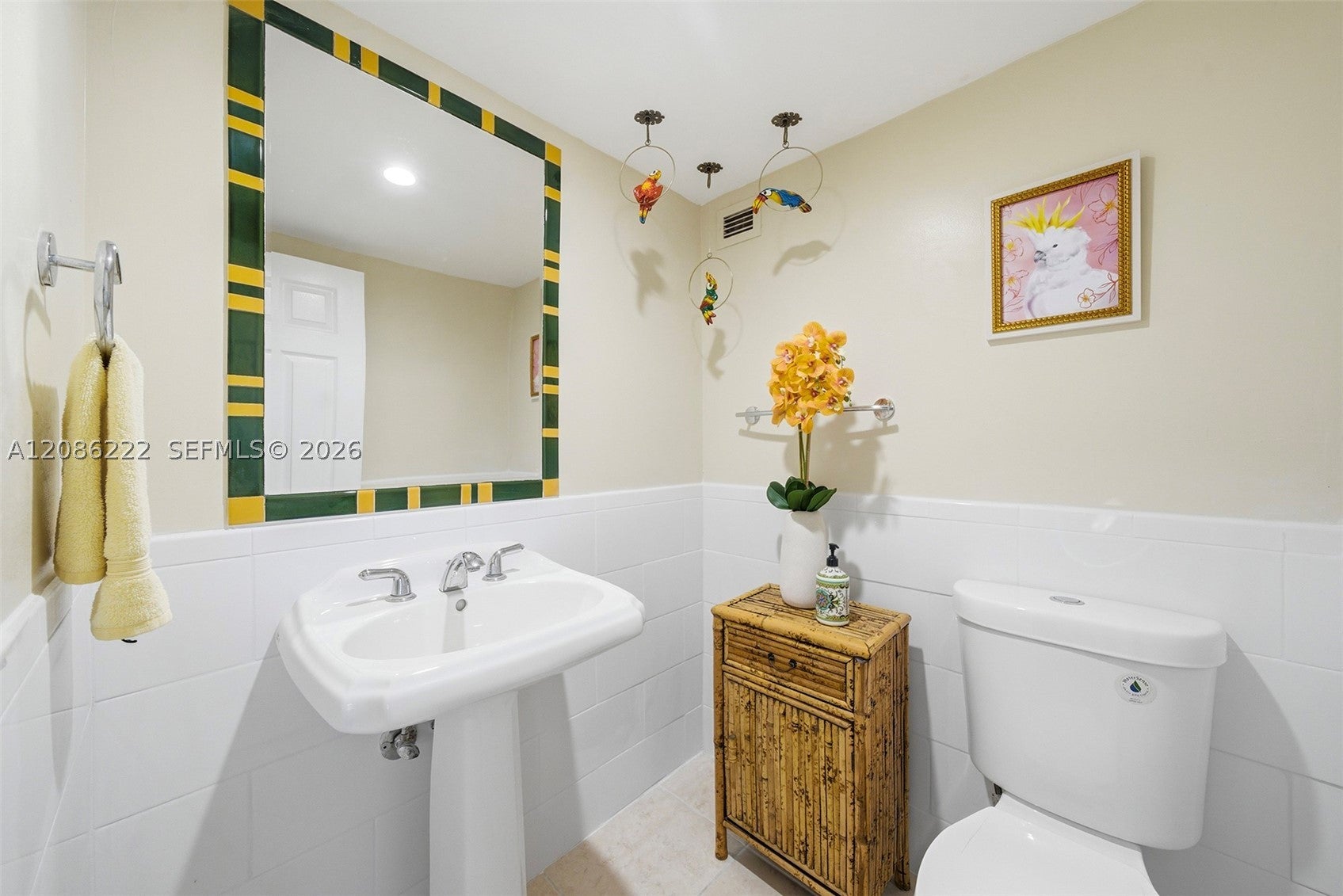 5401 Collins Ave 108