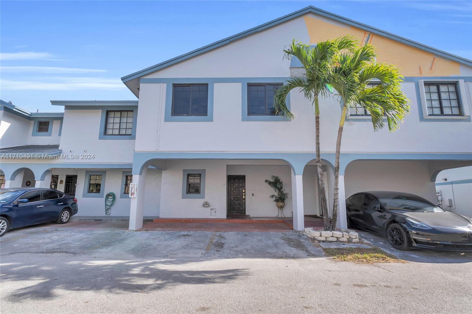 Property for Sale at 1475 Sw 122nd Ave 2-16, Miami, Broward County, Florida - Bedrooms: 3 
Bathrooms: 3  - $375,000