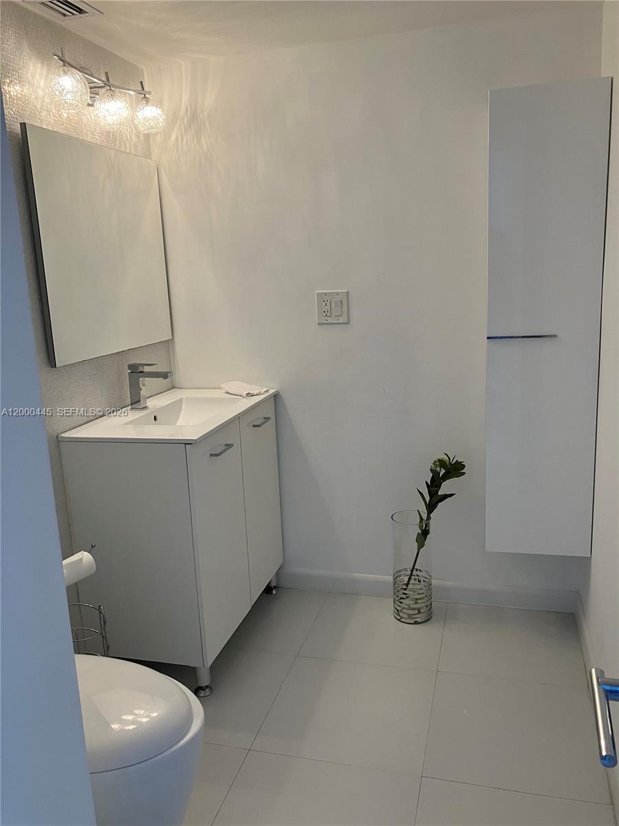 PARKER DORADO CONDO - Residential Lease