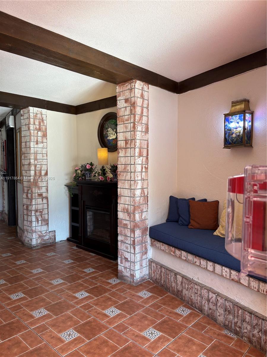 INTERNATIONAL VILLAGE AT - Residential Lease