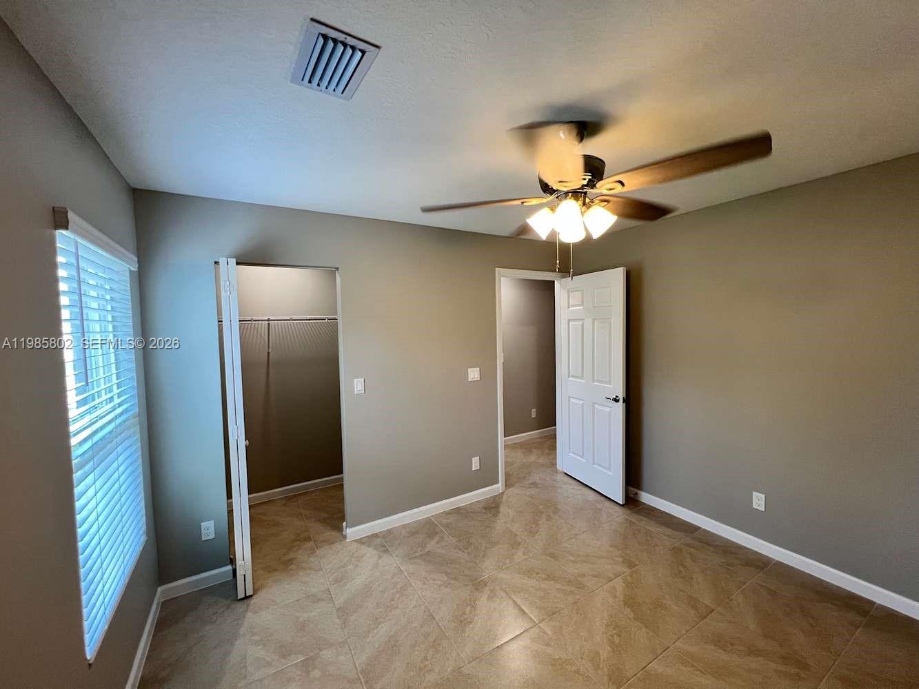 PORT ST LUCIE SECTION 25 - Residential Lease